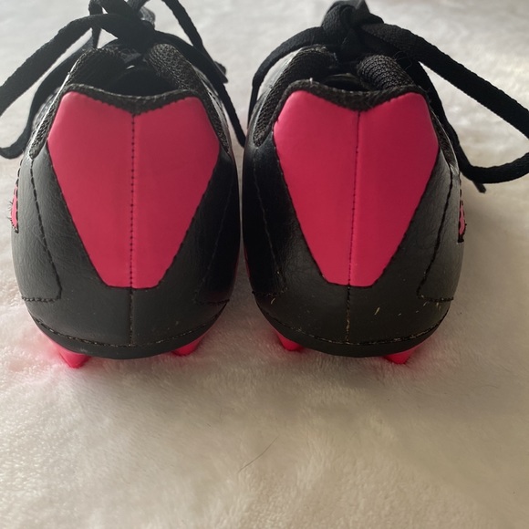 Toddler/Kids Size 11 Adidas Soccer Cleats Black & Pink- Excellent! - Picture 7 of 8